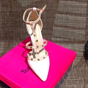 Sexy Yet Casual Women's Heels